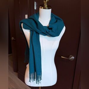 100% Cashmere Scarf in Teal